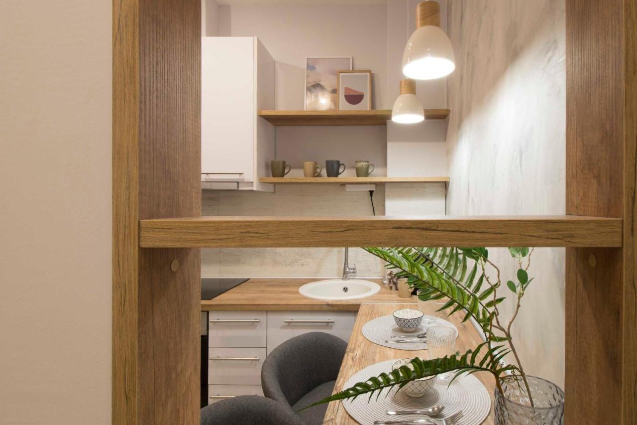 Incitybnb - Chic Suite เทสซาโลนิกิ ภายนอก รูปภาพ