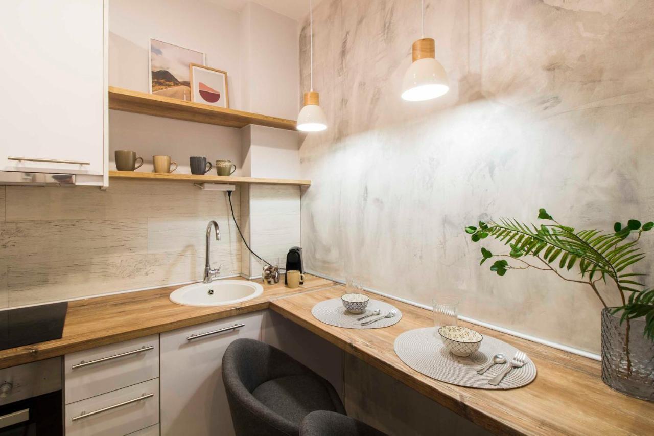 Incitybnb - Chic Suite เทสซาโลนิกิ ภายนอก รูปภาพ